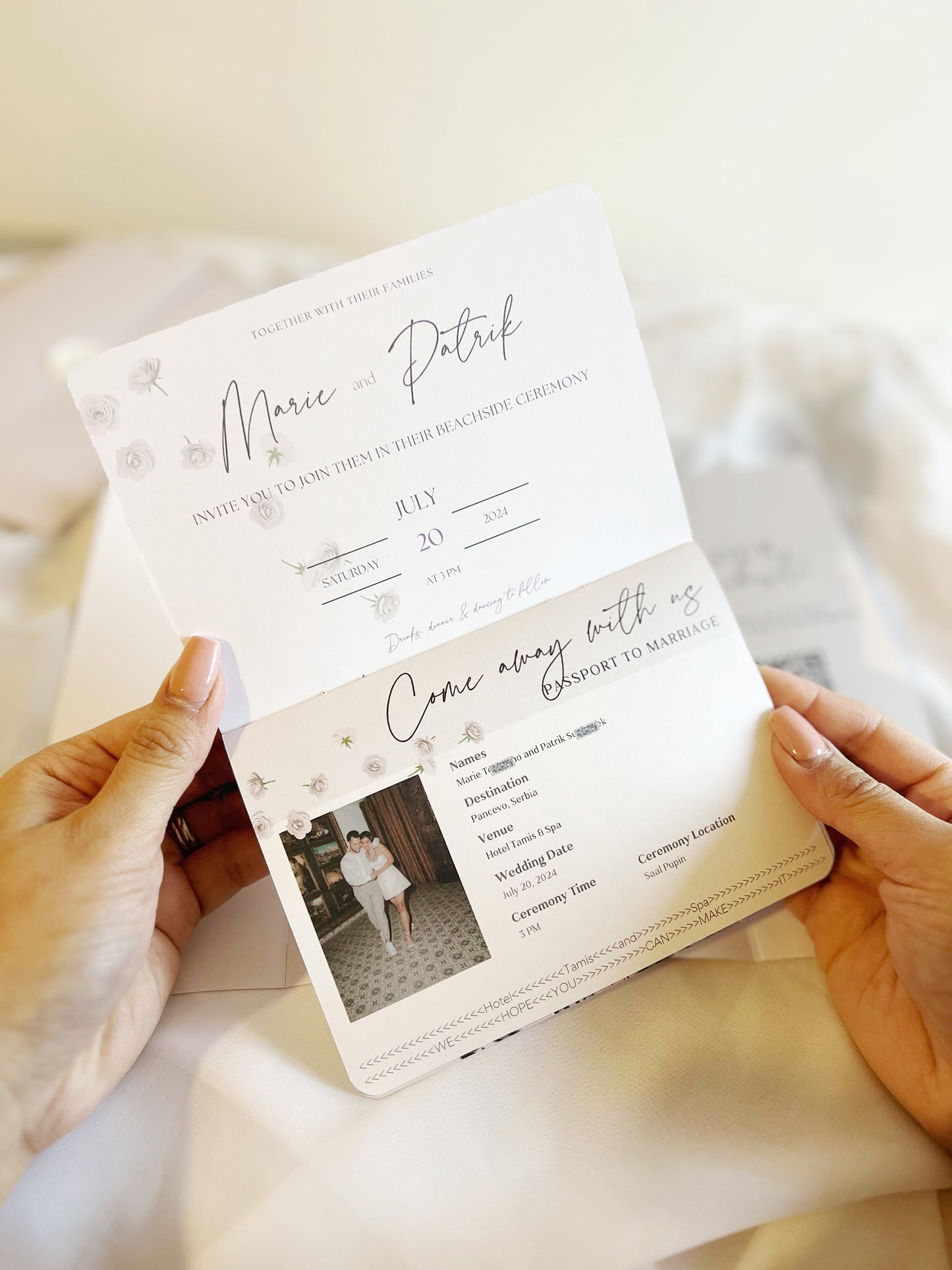 classic white roses (8-pages)